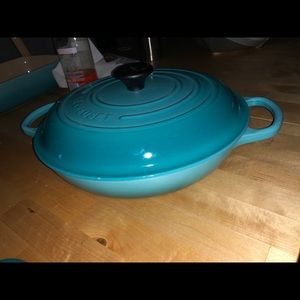 Le creuset cast iron braiser